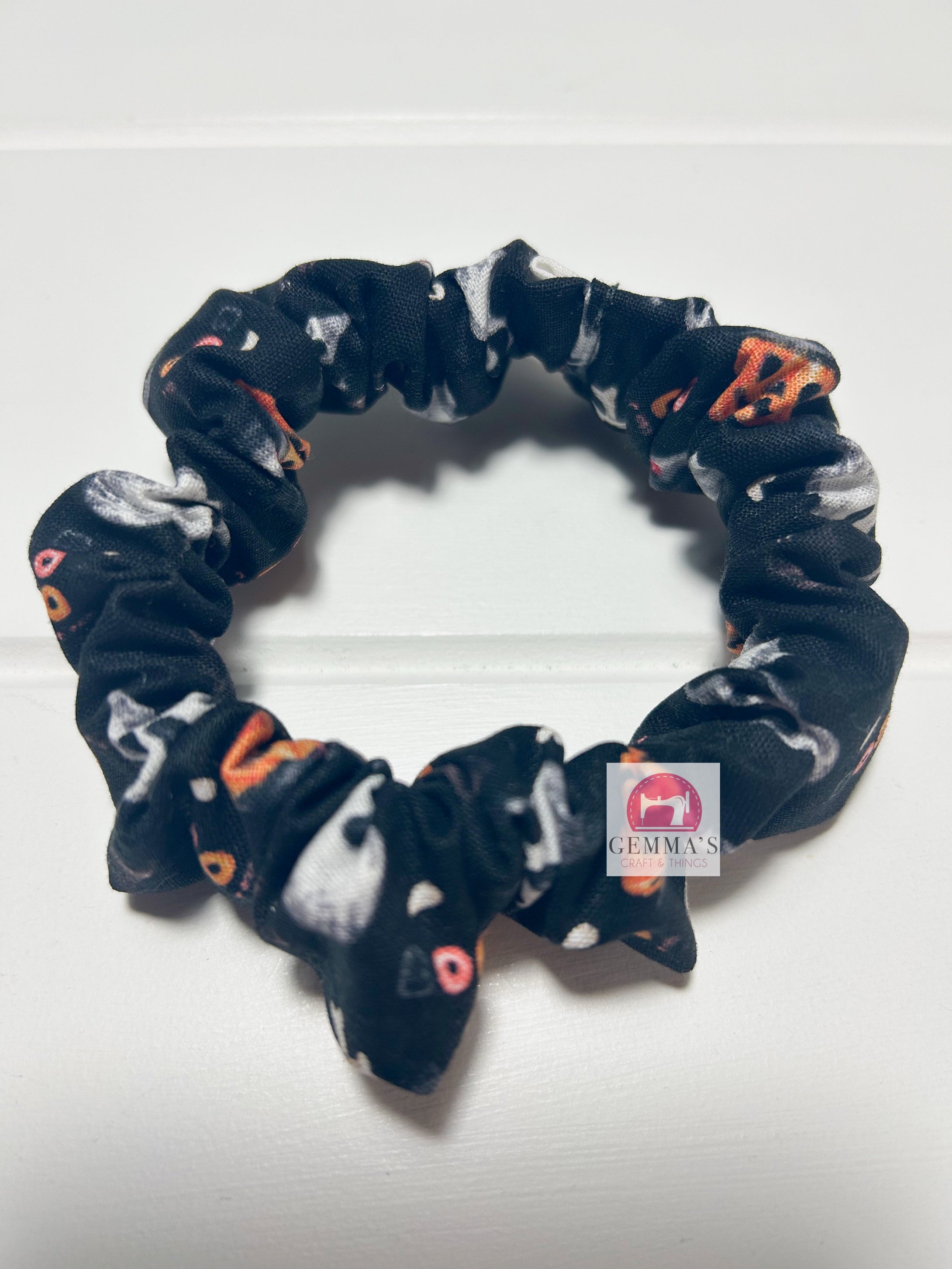 Boo Scrunchie