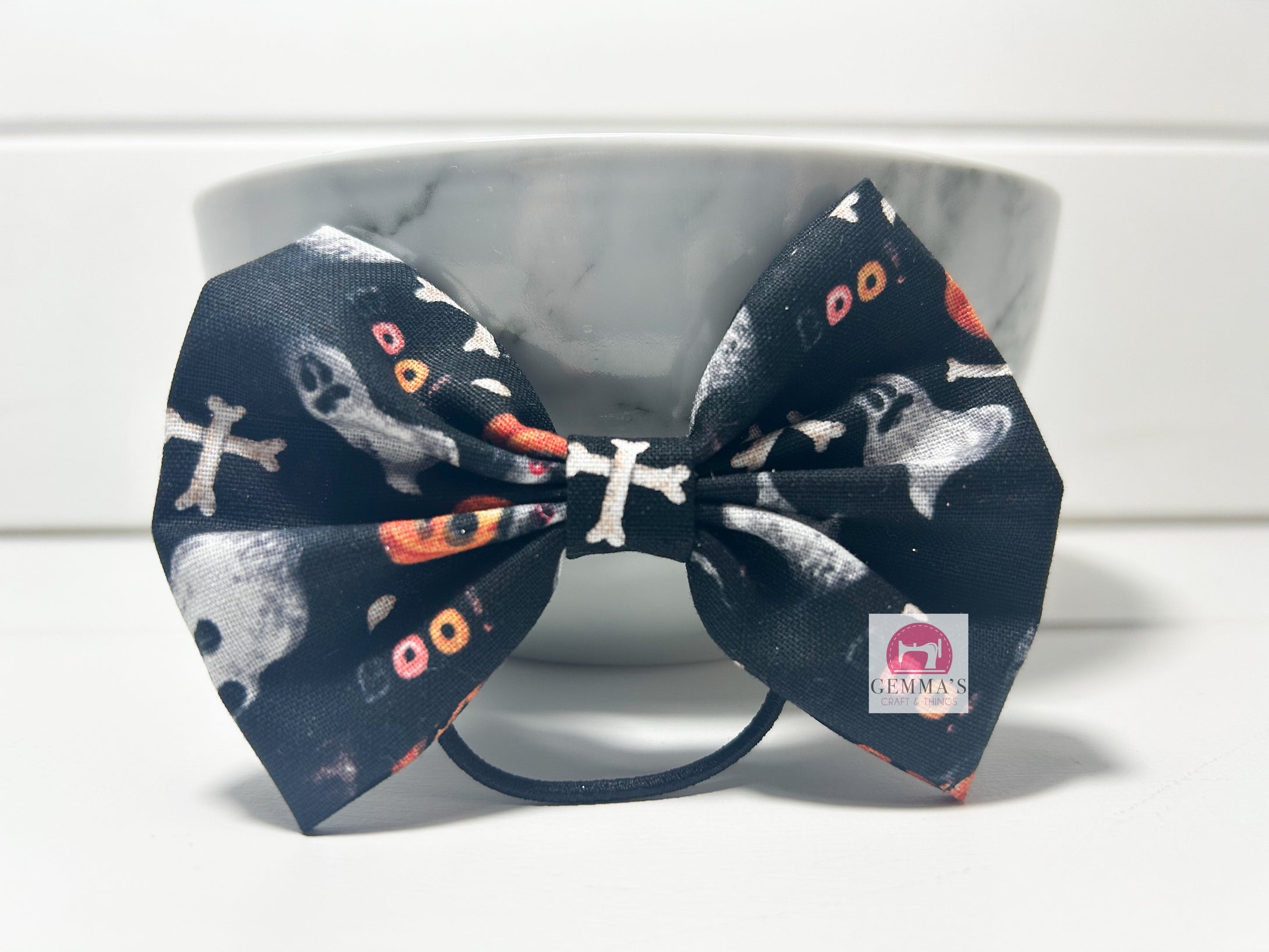 Boo Large Bow