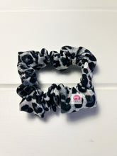 Load image into Gallery viewer, Black Leopard Print Mini Scrunchies

