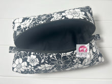 Load image into Gallery viewer, Black and White Floral Quilted Pouch

