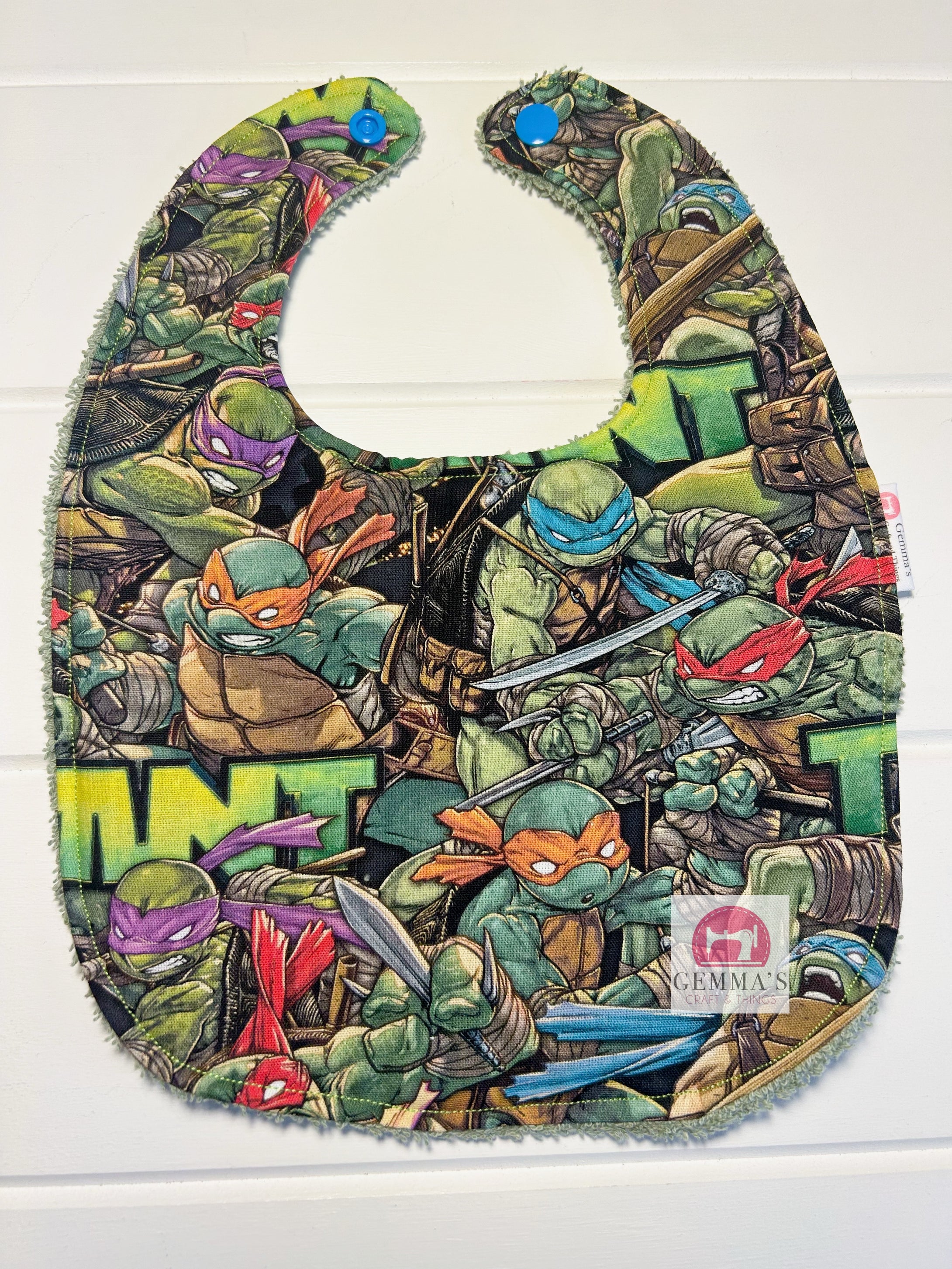 Fighting Turtles Feeding Bib