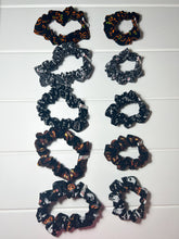 Load image into Gallery viewer, Boo Mini Scrunchies
