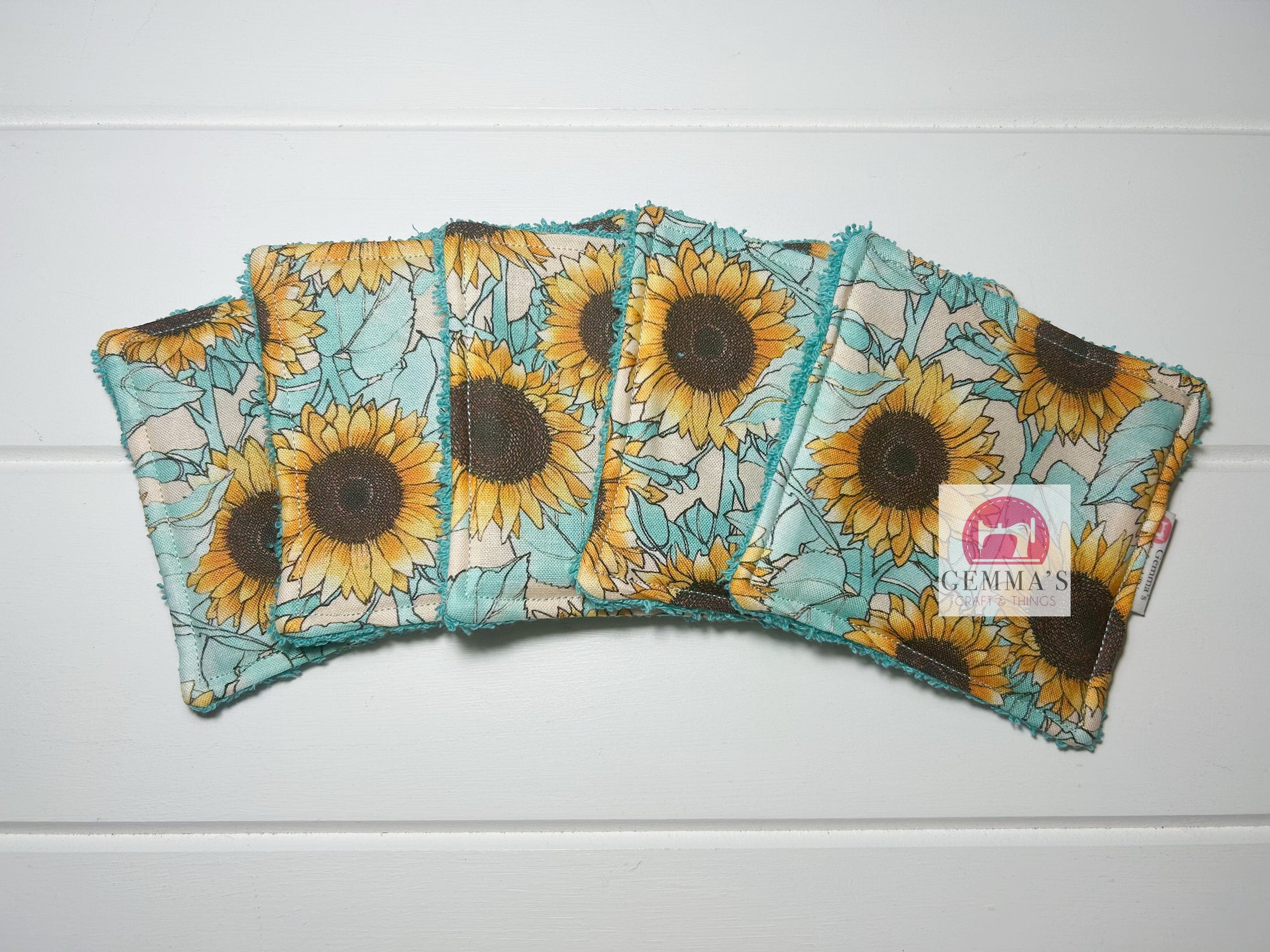 Aqua Sunflower Makeup Wipes