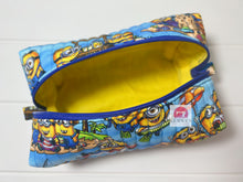 Load image into Gallery viewer, Yellow Alien Quilted Pouch

