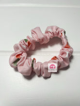 Load image into Gallery viewer, Pink Carrot Mini Scrunchies
