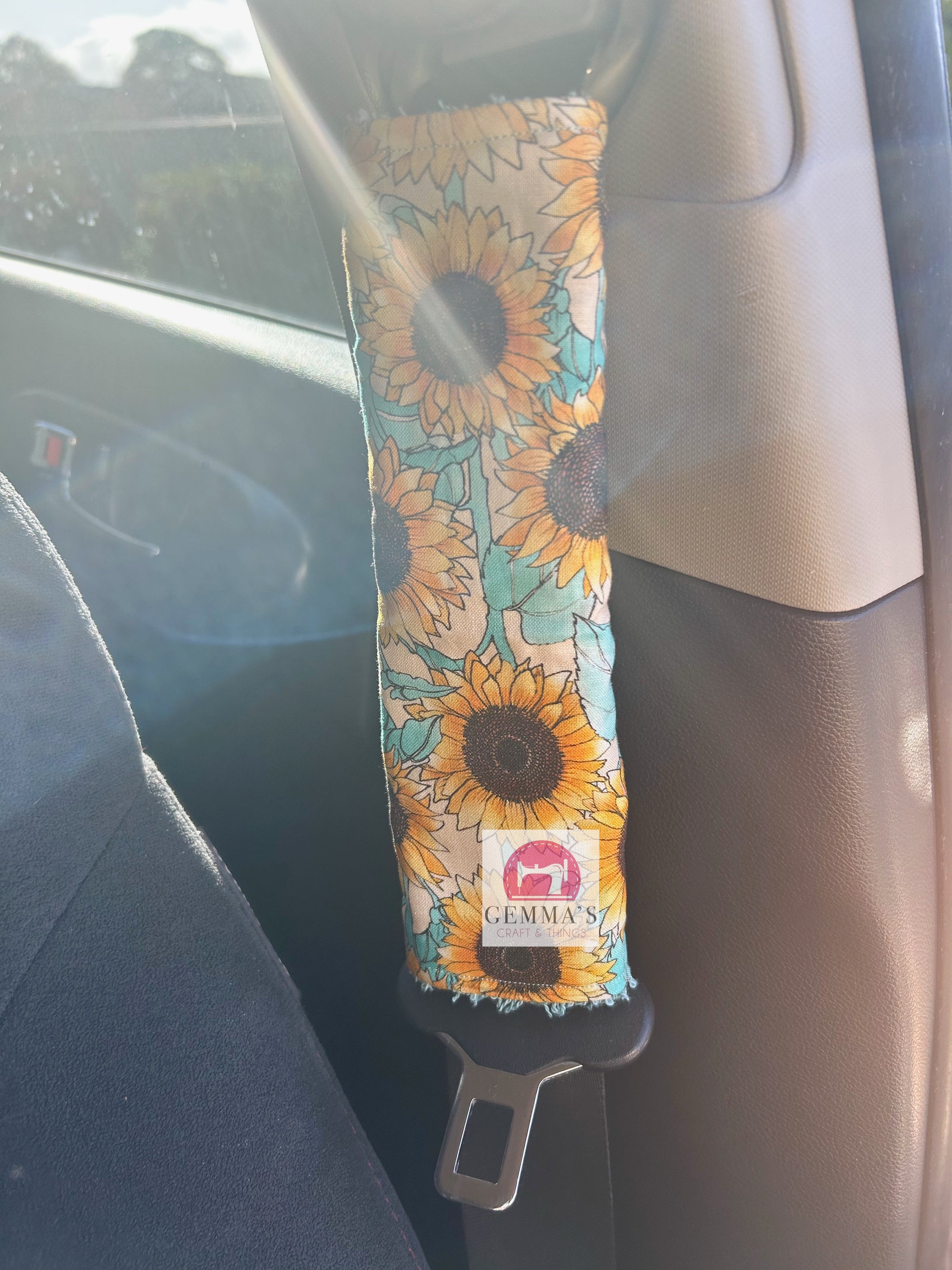 Aqua Sunflower Seatbelt Cover