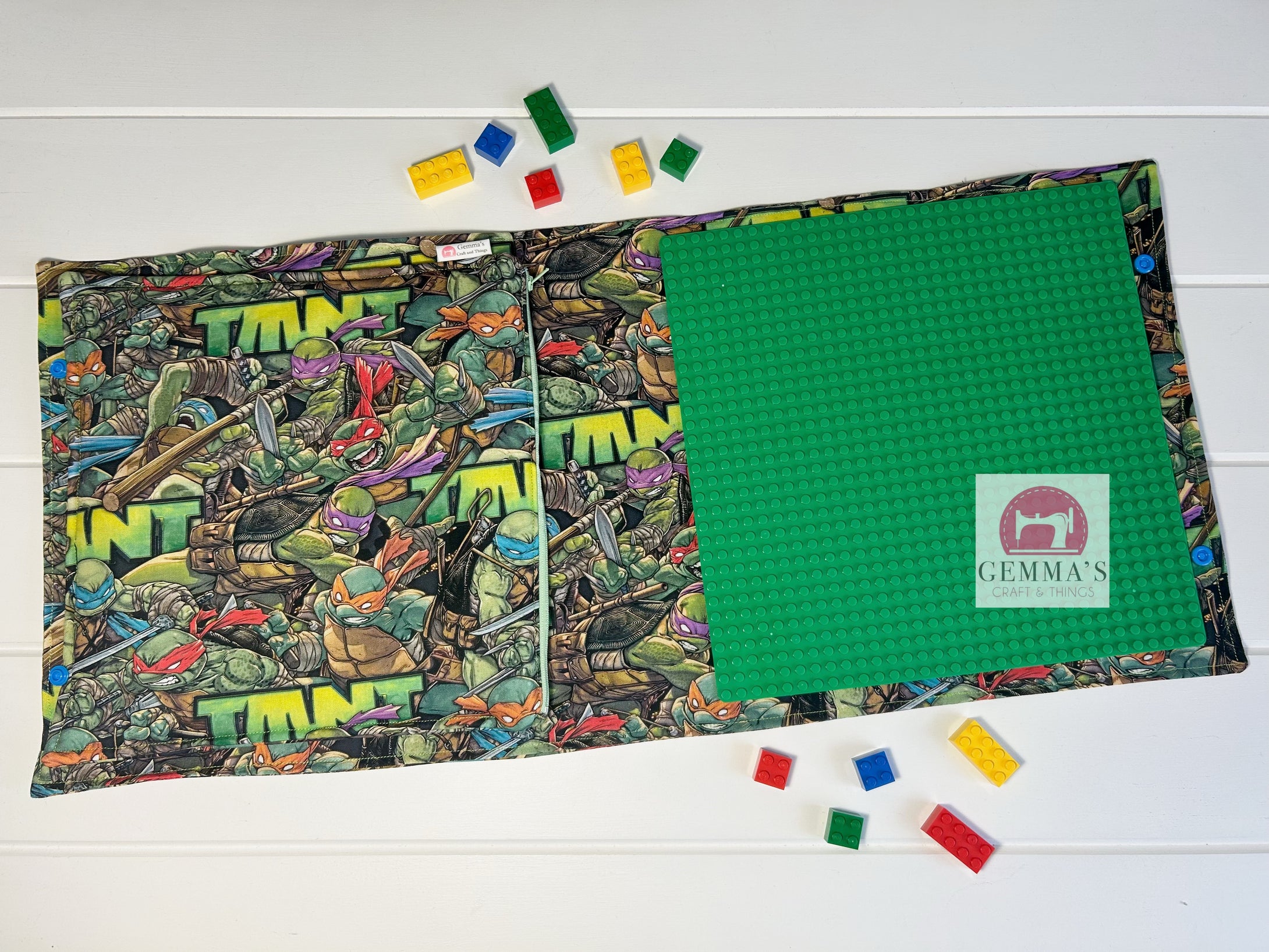 Fighting Turtles Travel LEGO Set