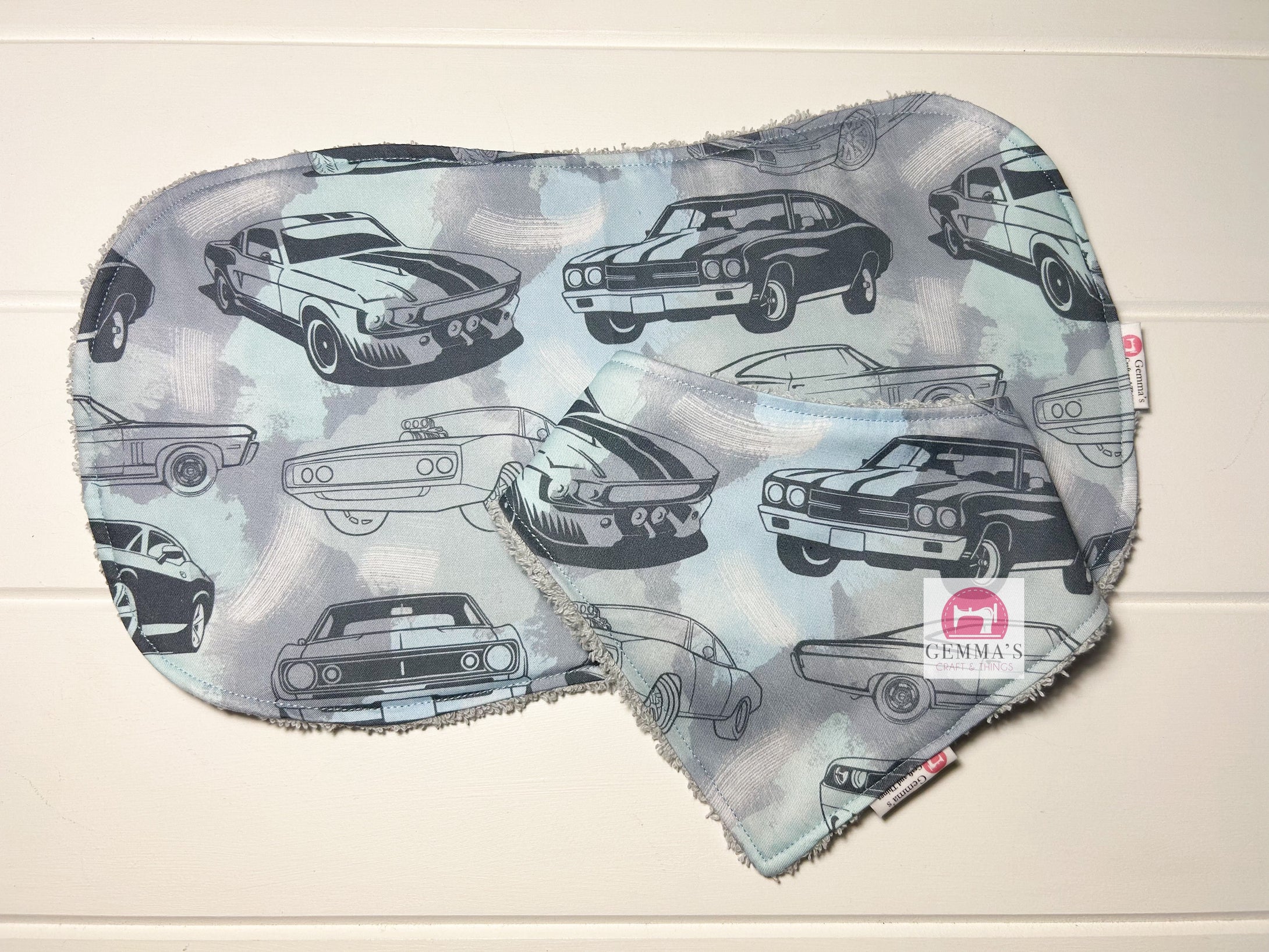 Vintage Car Bib and Burp Cloth Set