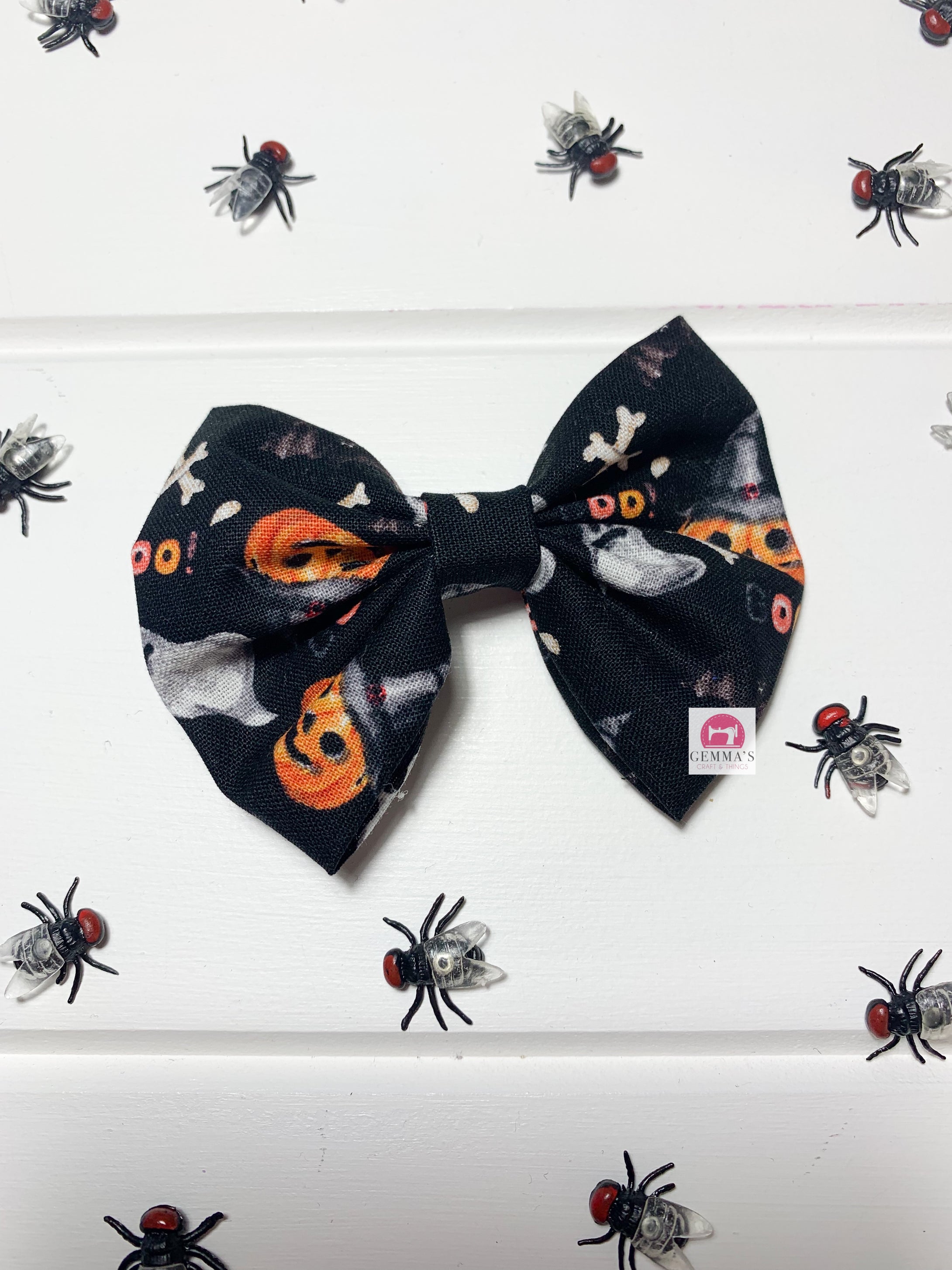 Boo Large Bow