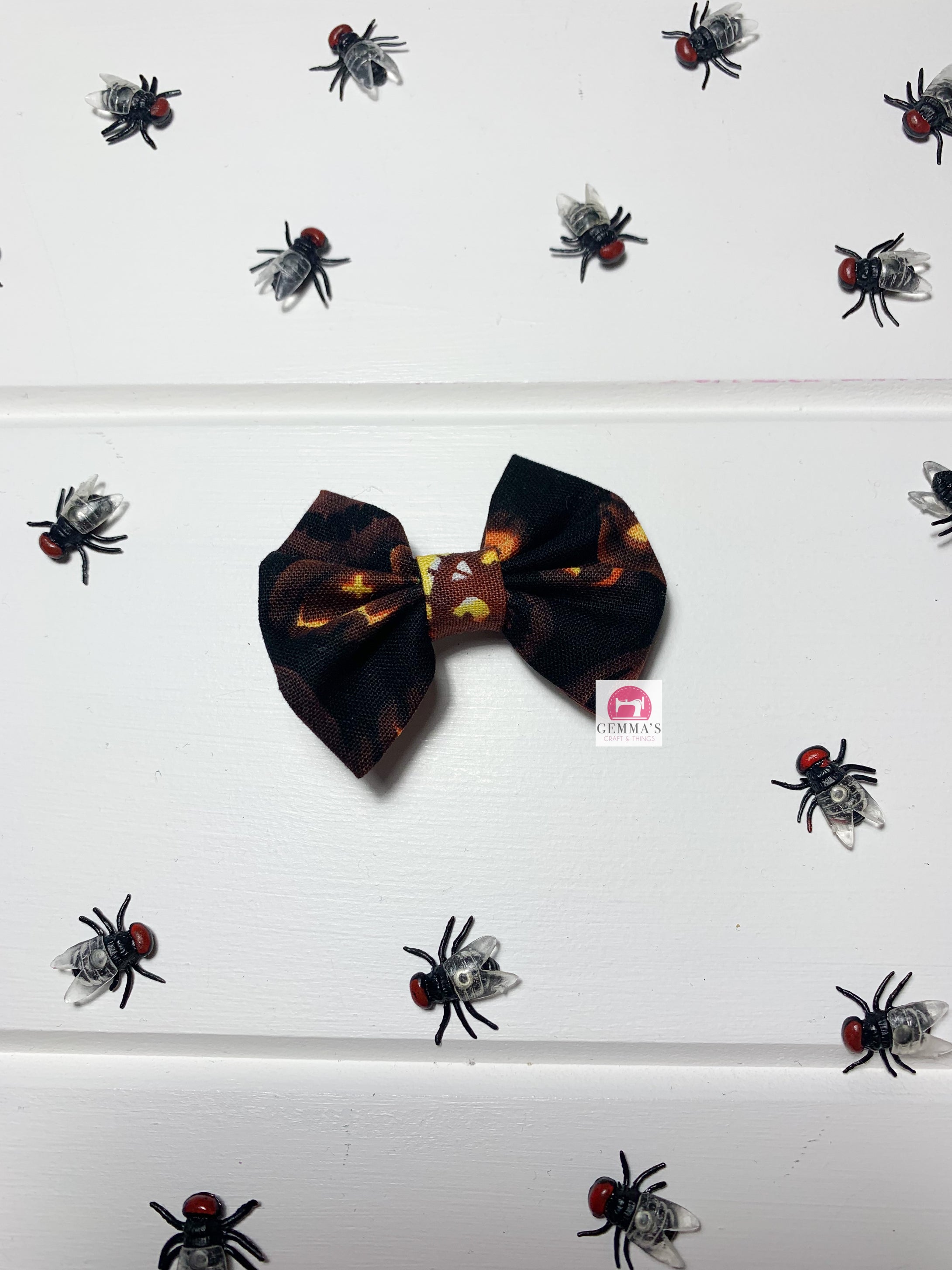 Evil Pumpkin Small Bow